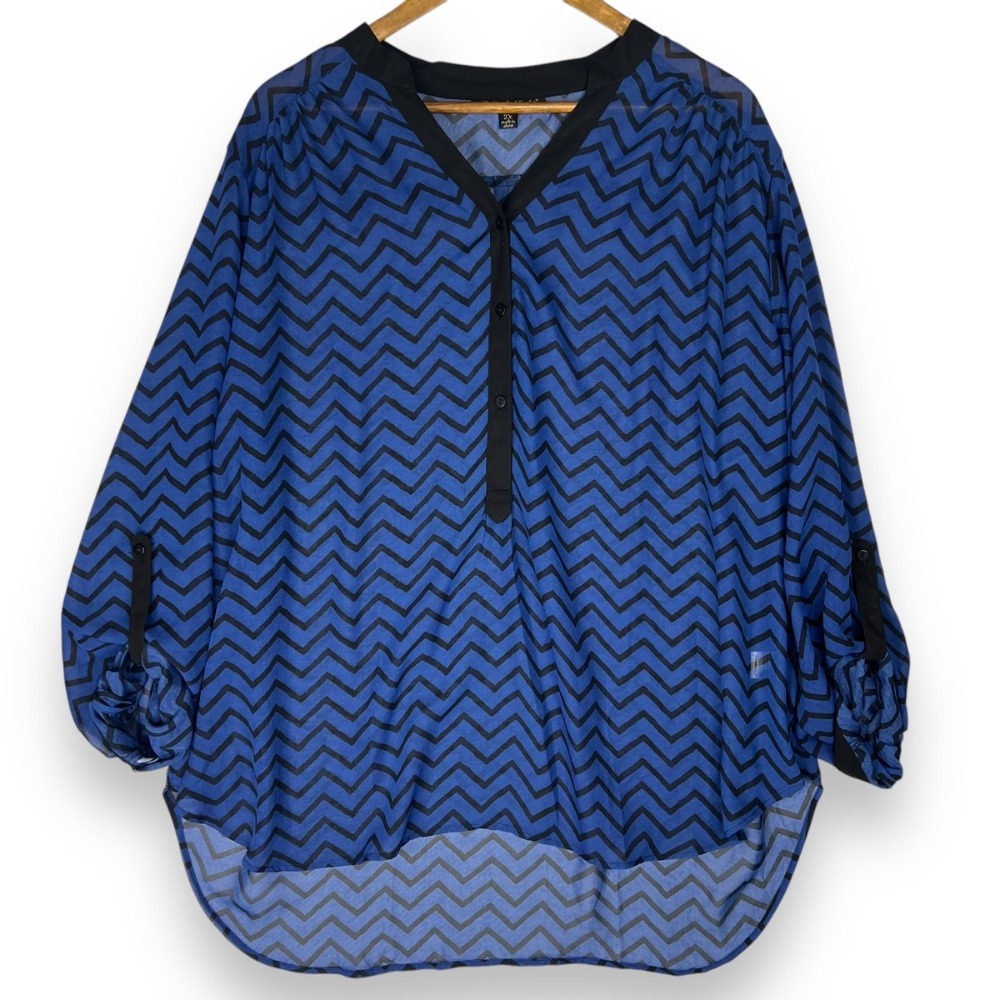 MacDougal and Houston Blue Black Chevron Blouse Roll Tab Sleeve Semi-Sheer 2X